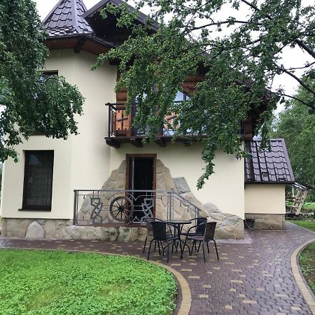 Цісарка Villa Mikulicsin Kültér fotó