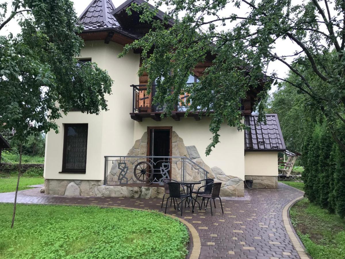 Цісарка Villa Mikulicsin Kültér fotó